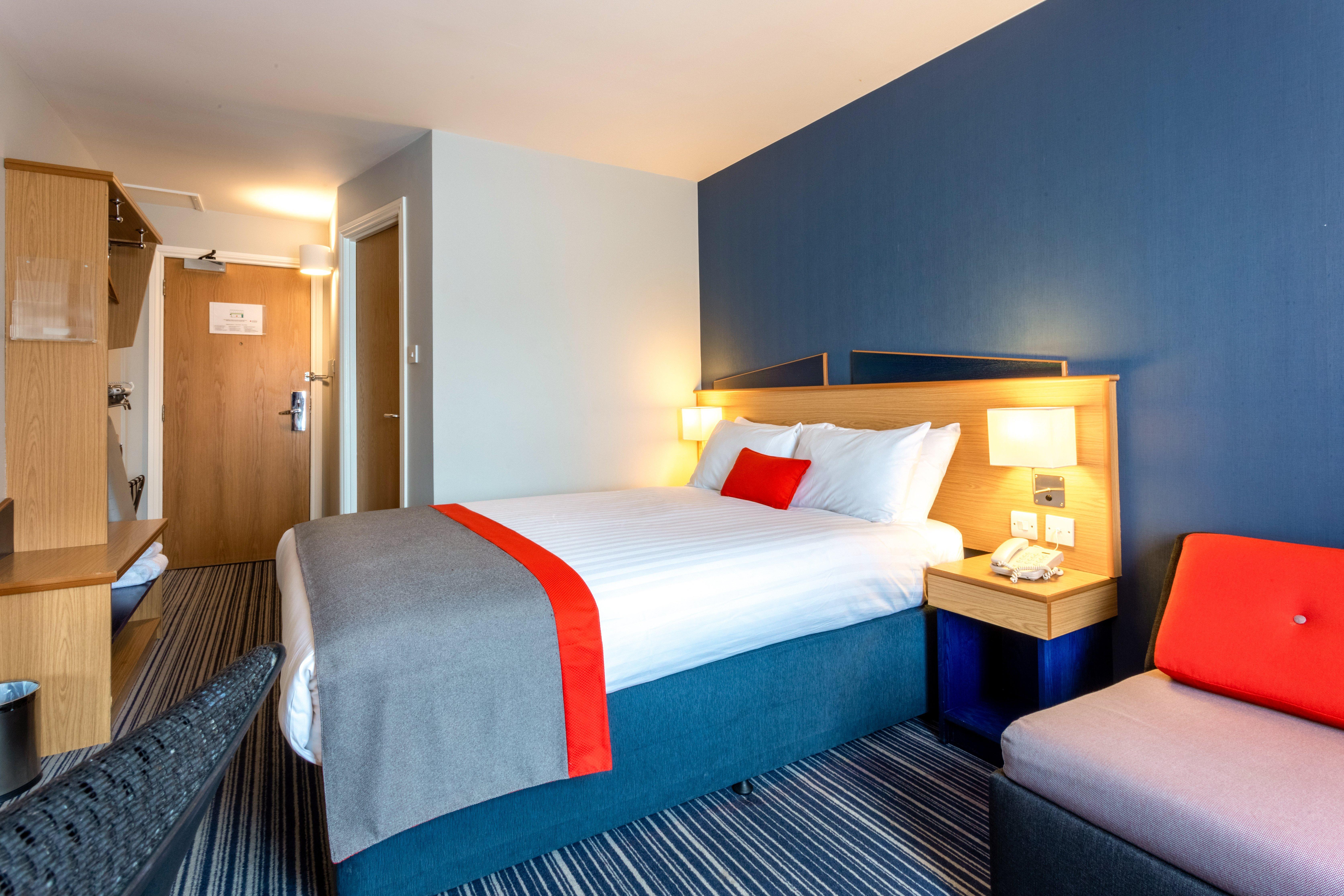 Holiday Inn Express Perth, An Ihg Hotel Dış mekan fotoğraf